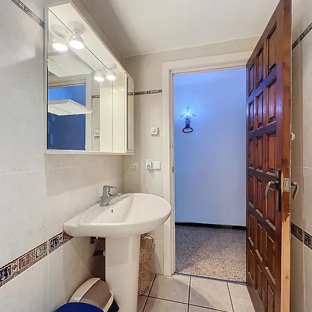 Bahia Ii 605 - Magnifivo Piso Vista Al Mar De 2 Ha Apartment Empuriabrava